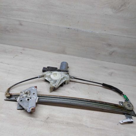 steklopodieemnik-perednii-levyi-elektro-mitsubishi-space-star-i-art-73298-big-2