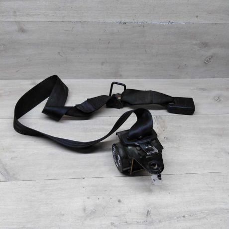 remen-bezopasnosti-zadnii-srednii-nissan-primera-p12-art-73706-big-0