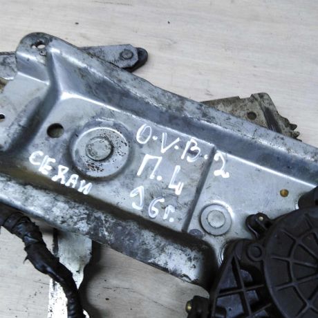 steklopodieemnik-perednii-levyi-elektro-opel-vectra-b-art-73894-big-2