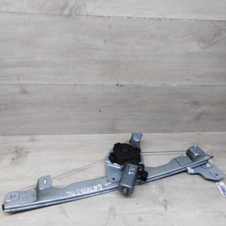 steklopodieemnik-perednii-levyi-elektro-renault-duster-i-original-art-74001-big-0