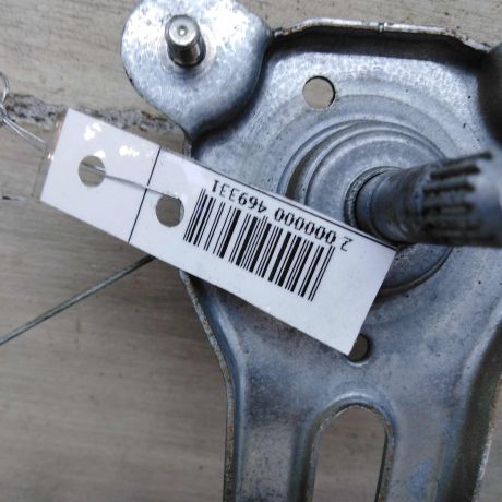 steklopodieemnik-mexaniceskii-zadnii-levyi-renault-logan-i-art-74691-big-1