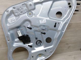 steklopodieemnik-elektro-zadnii-pravyi-hyundai-santa-fe-2-art-74819