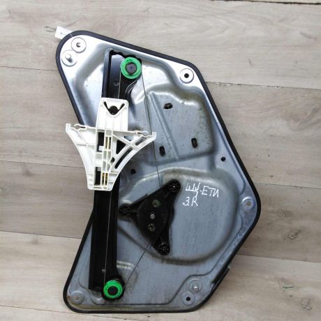 steklopodieemnik-zadnii-pravyi-elektro-skoda-yeti-i-art-75500-big-4