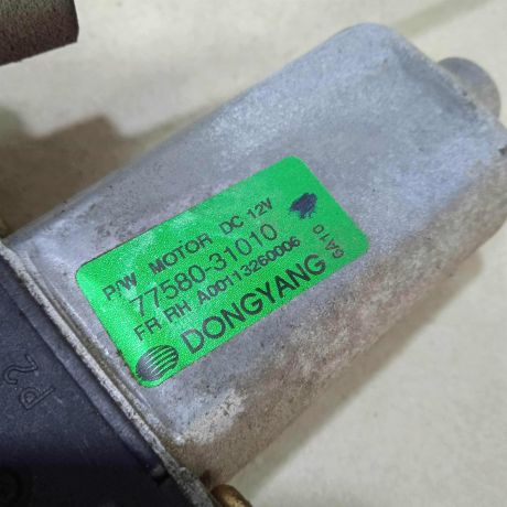 steklopodieemnik-perednii-pravyi-elektro-nissan-almera-classic-art-75514-big-1