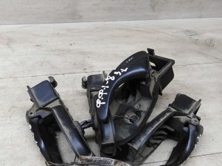 rucka-vnutrenniaia-otkryvaniia-dveri-ford-focus-1-art-75639