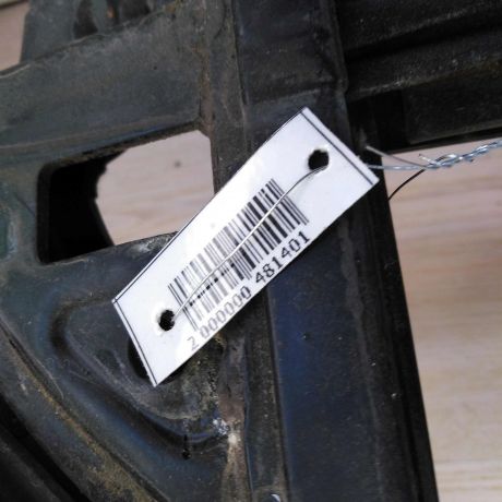 steklopodieemnik-perednii-pravyi-audi-a3-8l-elektro-art-75973-big-2