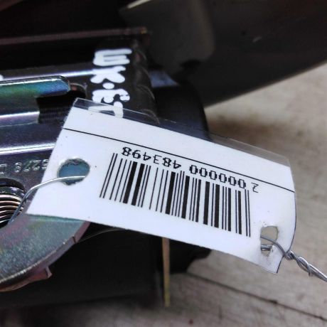 remen-bezopasnosti-zadnii-srednii-skoda-yeti-i-art-76647-big-1