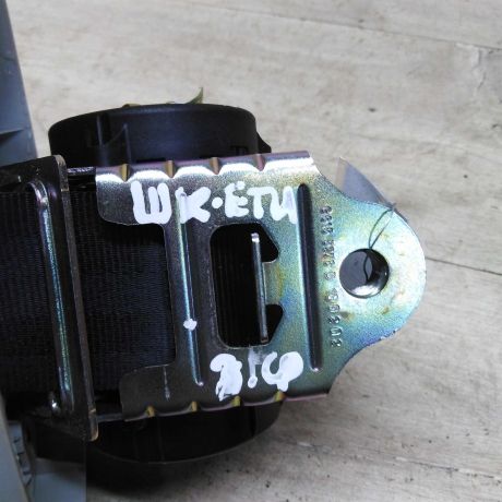 remen-bezopasnosti-zadnii-srednii-skoda-yeti-i-art-76647-big-3