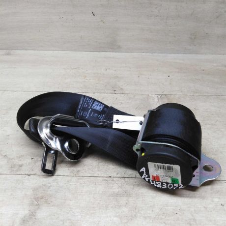 remen-bezopasnosti-zadnii-pravyi-skoda-yeti-i-art-76648-big-1