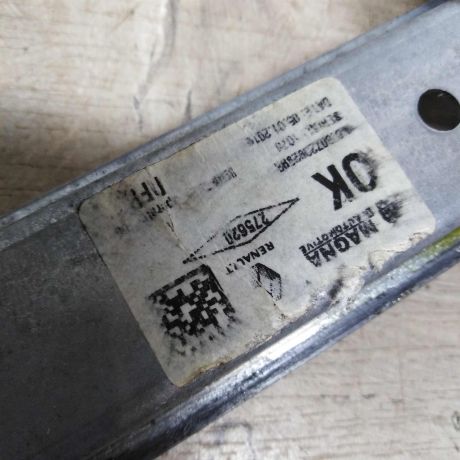 steklopodieemnik-perednii-pravyi-elektro-renault-sandero-stepway-ii-renault-logan-ii-renault-sandero-ii-art-76844-big-3