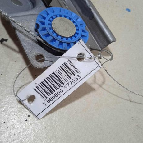 steklopodieemnik-mexaniceskii-zadnii-pravyi-renault-logan-i-bu-art-77409-big-1