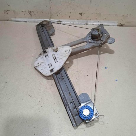 steklopodieemnik-zadnii-levyi-mexaniceskii-renault-logan-i-art-77635-big-0