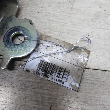 remen-bezopasnosti-zadnii-pravyi-renault-sandero-i-art-77854-big-1