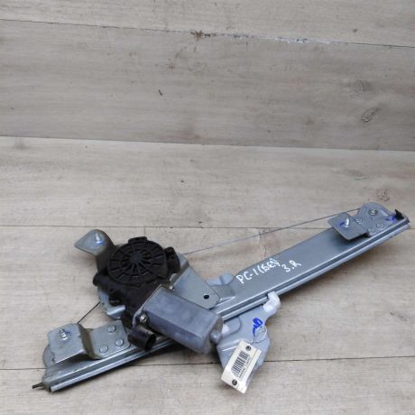 steklopodieemnik-zadnii-pravyi-elektro-renault-sandero-i-art-78089-big-0