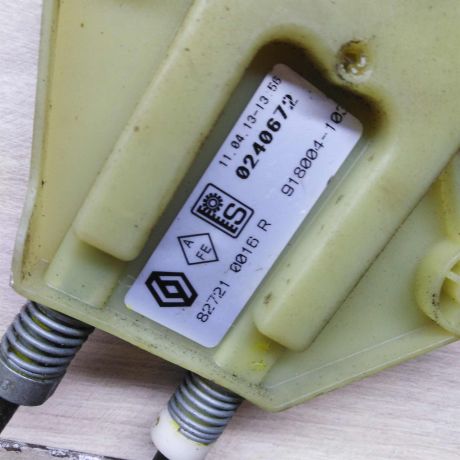 steklopodieemnik-zadnii-mexaniceskii-levyi-renault-fluence-i-restailing-art-78742-big-3