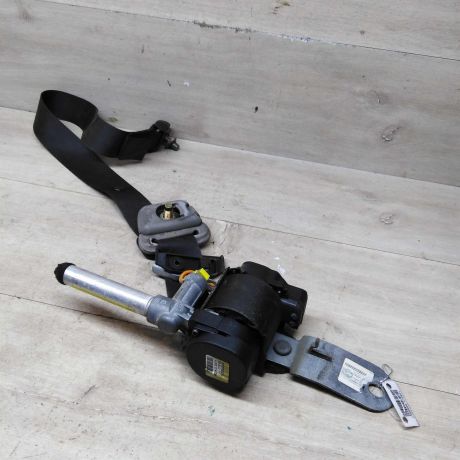 remen-bezopasnosti-perednii-pravyi-mitsubishi-carisma-i-liftbek-art-79425-big-1