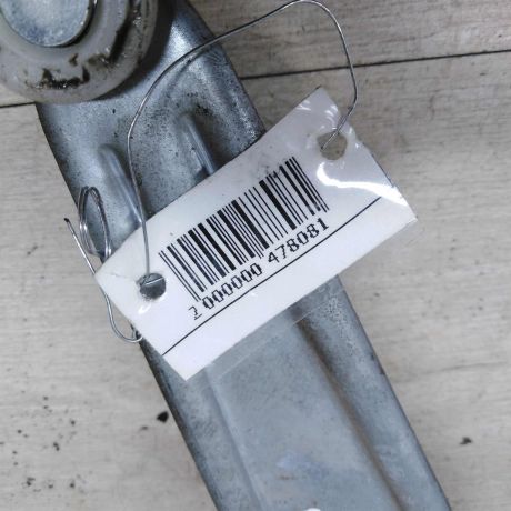 steklopodieemnik-zadnii-levyi-elektro-toyota-corolla-ix-e120-e130-art-79496-big-1