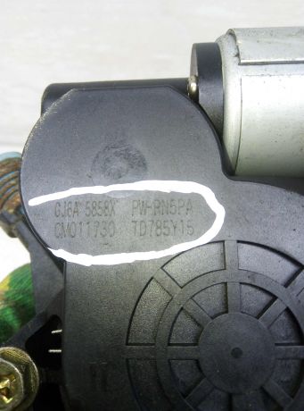 steklopodieemnik-zadnii-levyi-elektro-mazda-6-gg-art-79514-big-3