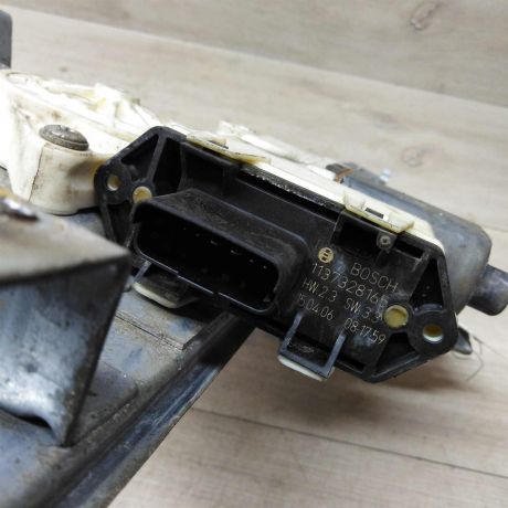 steklopodieemnik-zadnii-pravyi-elektro-citroen-c4-i-art-79627-big-1