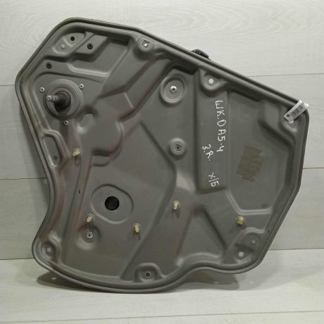 steklopodieemnik-mexaniceskii-zadnii-pravyi-skoda-octavia-ii-a5-art-79851-big-0