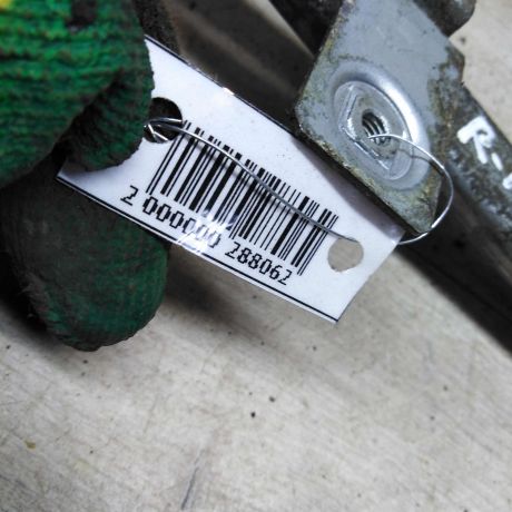 steklopodieemnik-perednii-pravyi-elektro-mitsubishi-carisma-i-restailing-art-79965-big-1