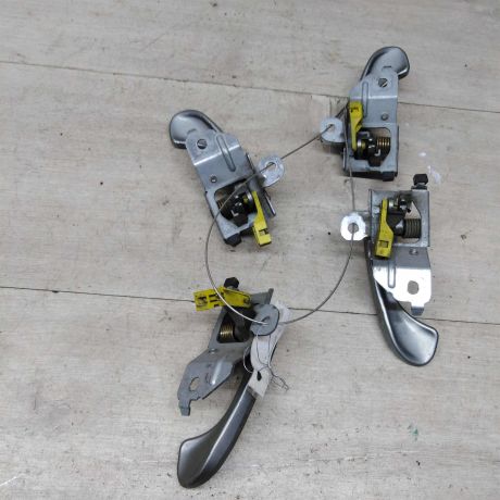 rucka-otkryvaniia-dveri-vnutrenniaia-mitsubishi-carisma-i-art-80089-big-2