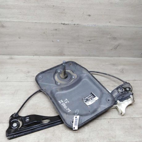 steklopodieemnik-mexaniceskii-zadnii-levyi-skoda-fabia-ii-restailing-art-80123-big-0