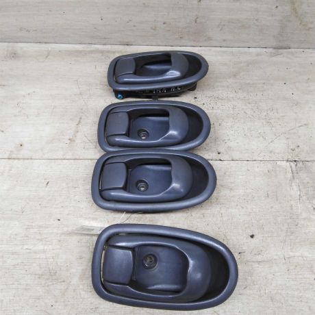 rucka-vnutrenniaia-otkryvaniia-dveri-kia-shuma-ii-kia-spectra-ii-art-80907-big-3