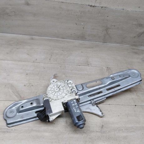 steklopodieemnik-zadnii-pravyi-elektro-opel-vectra-c-art-81365-big-2