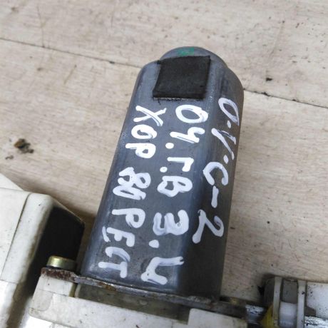 steklopodieemnik-zadnii-levyi-elektro-opel-vectra-c-art-81366-big-1