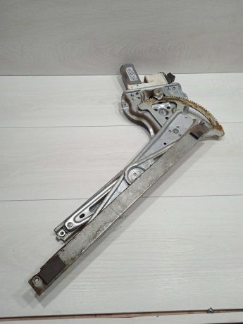 steklopodieemnik-elektro-perednii-pravyi-toyota-corolla-ix-e120-e130-art-81730-big-2