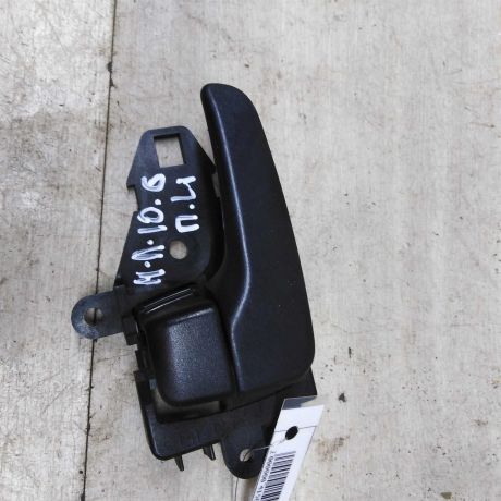 rucka-dveri-vnutrenniaia-levaia-peredniaia-mitsubishi-lancer-10-art-81987-big-3