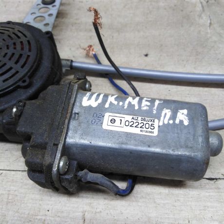 steklopodieemnik-perednii-pravyi-kitai-skoda-octavia-tour-art-82426-big-1