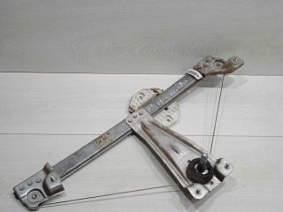 steklopodieemnik-mexaniceskii-zadnii-pravyi-renault-logan-ii-renault-sandero-ii-renault-sandero-stepway-ii-art-82504