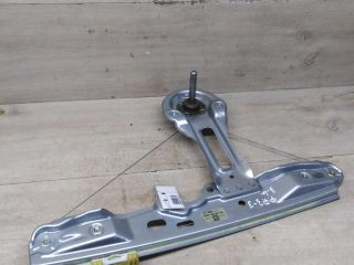 steklopodieemnik-mexaniceskii-zadnii-levyi-ford-focus-3-art-82513