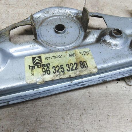 steklopodieemnik-zadnii-levyi-mexaniceskii-citroen-c5-i-restailing-art-82657-big-2