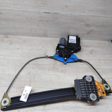 steklopodieemnik-zadnii-pravyi-elektro-audi-a4-b6-audi-a4-b7-art-82674-big-3