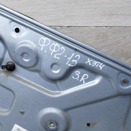 steklopodieemnik-zadnii-pravyi-elektro-ford-focus-2-art-82995-big-3