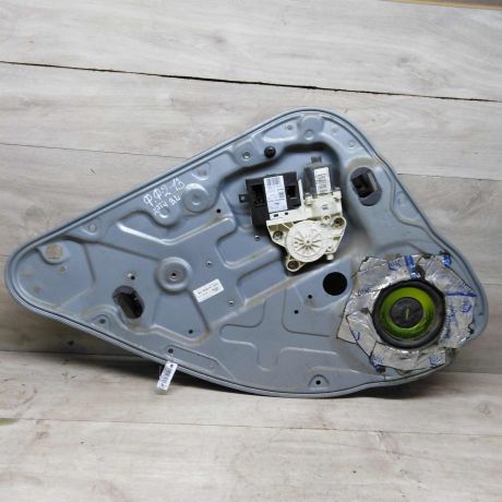 steklopodieemnik-zadnii-levyi-elektro-ford-focus-2-art-83129-big-0