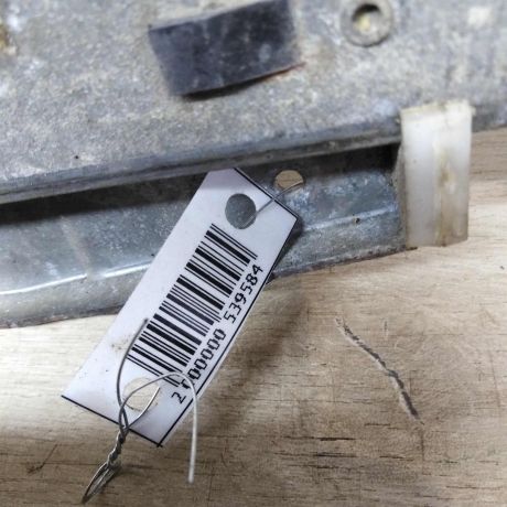 steklopodieemnik-mexaniceskii-perednii-pravyi-volkswagen-transporter-t4-art-83440-big-1