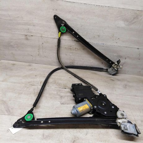 steklopodieemnik-zadnii-pravyi-elektro-ford-galaxy-volkswagen-sharan-seat-alhambra-i-art-84445-big-0