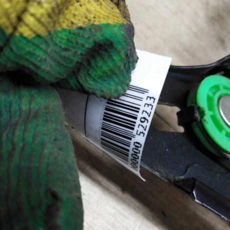 steklopodieemnik-zadnii-pravyi-elektro-ford-galaxy-volkswagen-sharan-seat-alhambra-i-art-84445-big-2