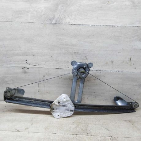 steklopodieemnik-perednii-levyi-mexaniceskii-renault-logan-i-art-84470-big-2