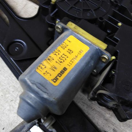 steklopodieemnik-perednii-pravyi-elektro-ford-galaxy-volkswagen-sharan-seat-alhambra-i-art-84545-big-3