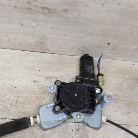 steklopodieemnik-perednii-pravyi-elektro-hyundai-sonata-4-ef-art-84666-big-1