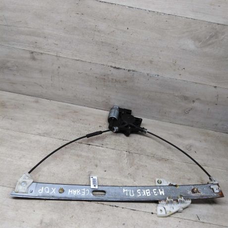 steklopodieemnik-perednii-levyi-elektro-mazda-3-bk-art-85250-big-0