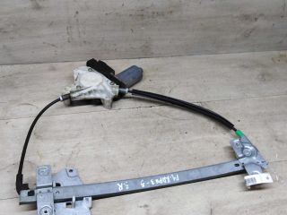 steklopodieemnik-zadnii-pravyi-elektro-mitsubishi-carisma-i-art-85284