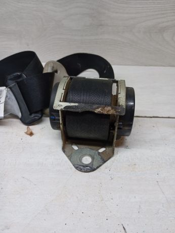 remen-bezopasnosti-perednii-pravyi-mazda-3-bk-art-85606-big-3