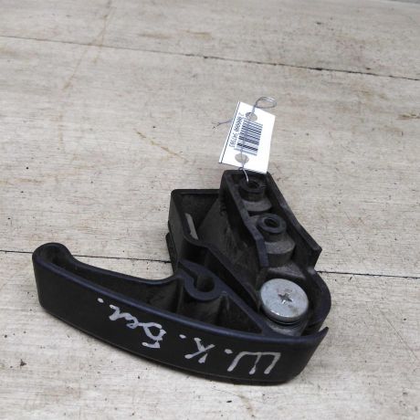 rucka-trosa-kapota-skoda-octavia-tour-art-86175-big-3