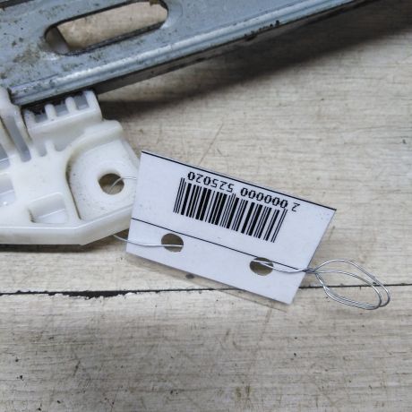 steklopodieemnik-perednii-pravyi-elektro-mazda-6-gg-art-86186-big-3